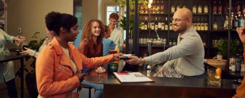 Payhawk breidt samenwerking Marqeta uit