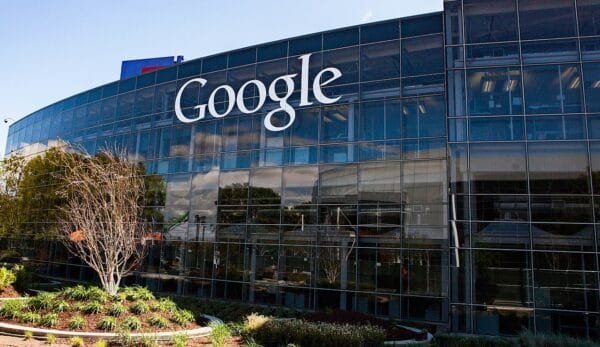 Google past Europese zoekresultaten aan na klachten concurrenten