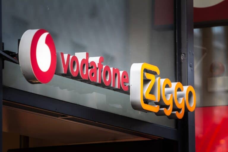 Liberty Global overweegt overname Nederlands glasvezelnetwerk voor VodafoneZiggo