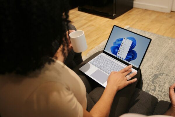Nieuwe Outlook voor Windows krijgt de wind van voren: IT-professionals noemen het ‘hot garbage’