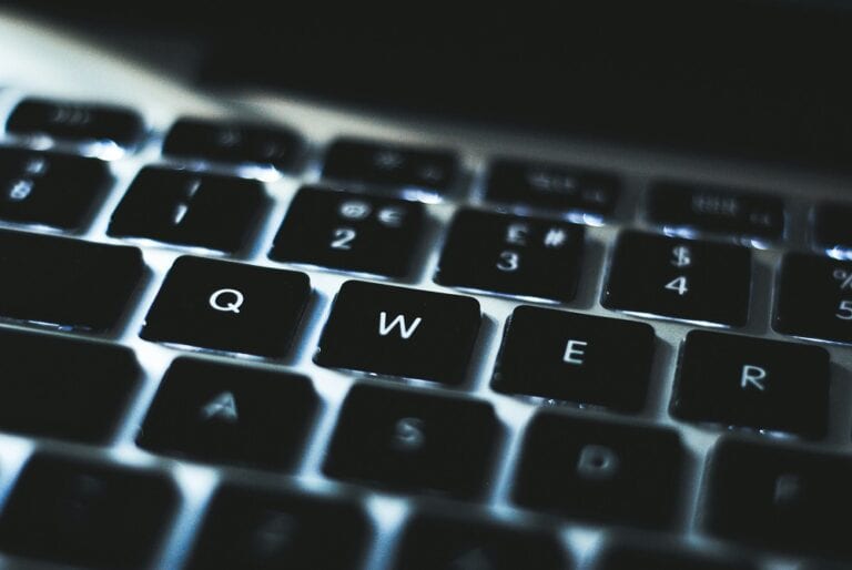 Nederland scoort goed op digitale dienstverlening, maar mist slagkracht in innovatie en AI