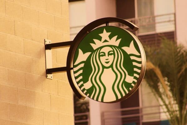 Starbucks zet AI in om barista’s te ondersteunen, niet te vervangen