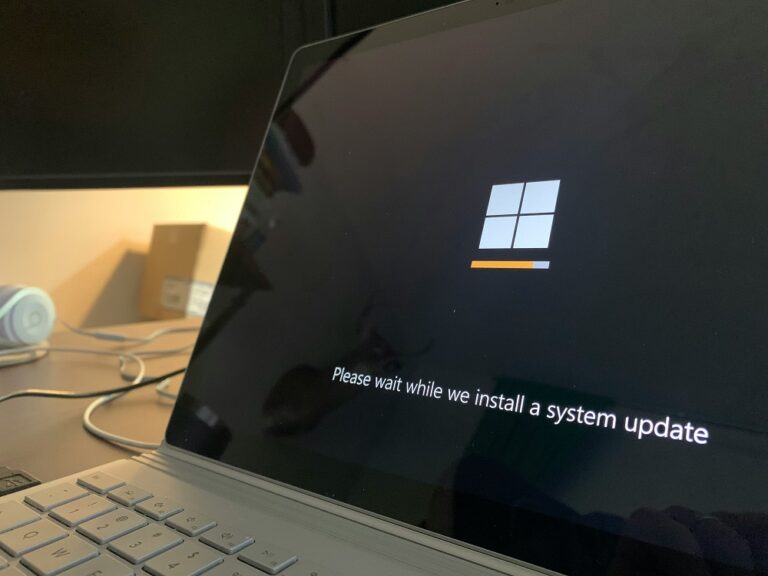 Minder herstarts met Windows Hotpatching voor meer apparaten