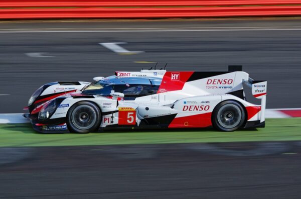 CM.com brengt agentic AI naar Formule 1-fans in Zandvoort