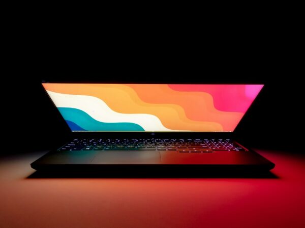 Lenovo lanceert duurzame IT-oplossing om CO₂-voetafdruk van apparaten te verlagen