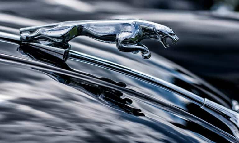 Cyberaanval legt productie Jaguar Land Rover stil, gevolgen mogelijk tot oktober