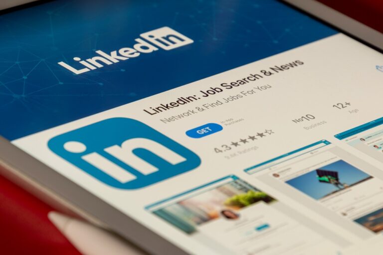 LinkedIn gebruikt binnenkort profielgegevens om AI te trainen