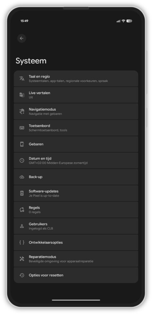 Een tabletscherm toont het "Systeem" instellingenmenu in het Nederlands, met opties zoals taal, navigatie, toetsenbord, datum en tijd, Ontwikkelaarsopties, back-up en reset.