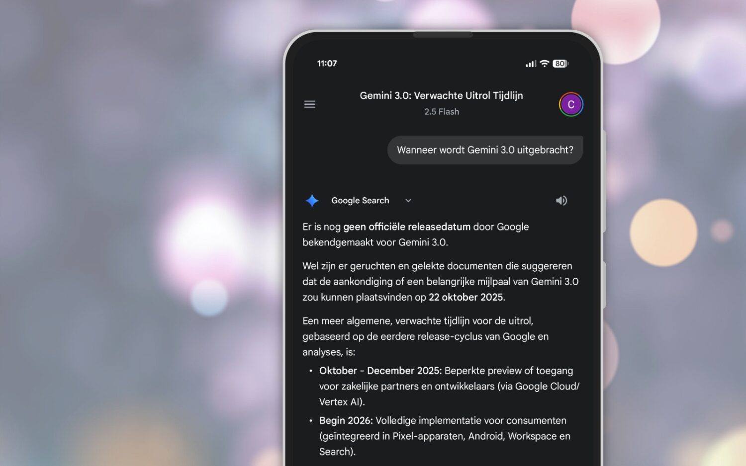 Op een smartphonescherm is een Nederlandse e-mail te zien waarin de verwachte releasetijdlijn voor Google Gemini 3.0 wordt besproken en waarin mogelijke lanceringsdata in oktober en december 2025 en in 2026 worden genoemd.
