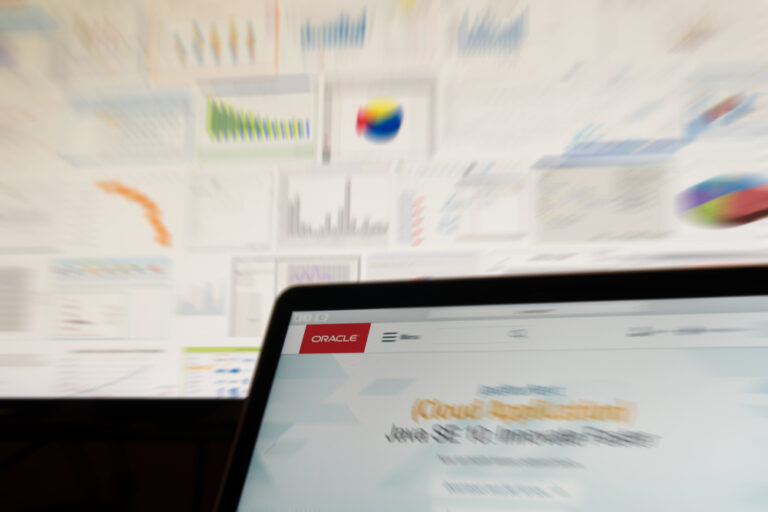 Waarschijnlijk meer dan 100 bedrijven getroffen door Oracle-hack