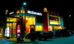 McDonald’s voelt kritiek na mislukte AI kerstcommercial