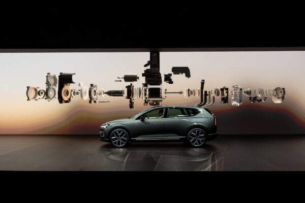 Volvo bouwt eigen softwarefabriek