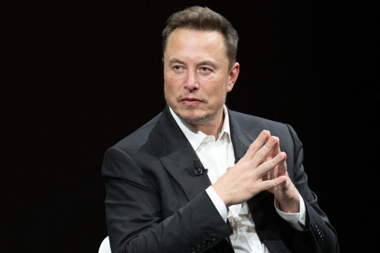 Van medeoprichter tot tegenstander: Musk claimt miljarden van OpenAI
