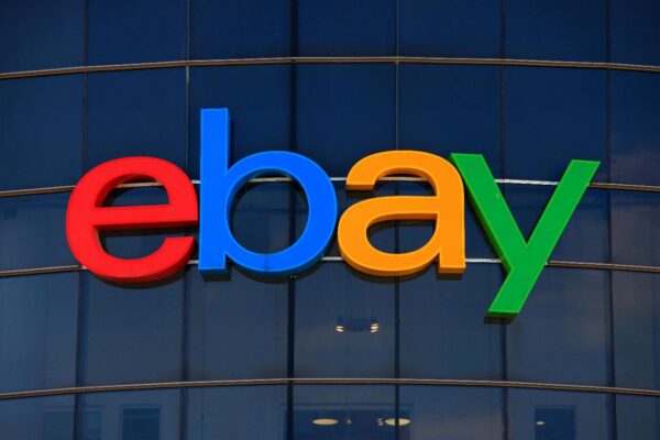 eBay past gebruikersvoorwaarden aan: AI-bots vanaf nu verboden