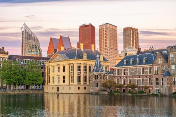 Karremans: “Volledige onafhankelijkheid van Amerikaanse diensten is illusie”