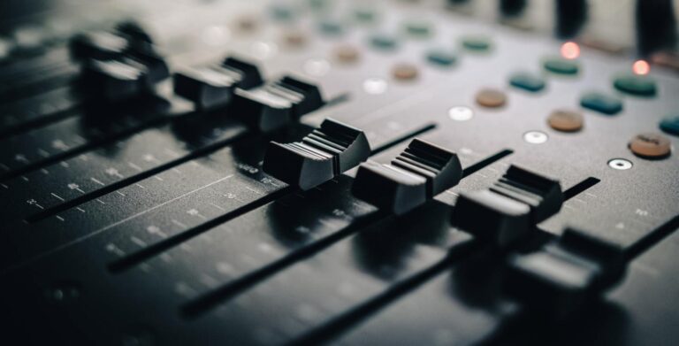 ElevenLabs haalt 500 miljoen dollar op bij 11 miljard waardering