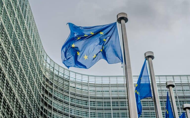 ‘Europees Parlement blokkeert AI-tools op apparatuur parlementariërs’