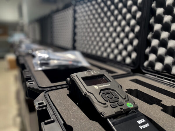 DroneShield opent EU-fabriek voor counter-dronesystemen