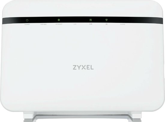 Een witte Zyxel router met Odido logo, met indicatielampjes en gelabelde poorten op het voorpaneel, geplaatst op een standaard.