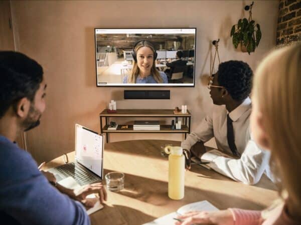 Jabra lanceert PanaCast U30-videobar voor kleine vergaderzalen