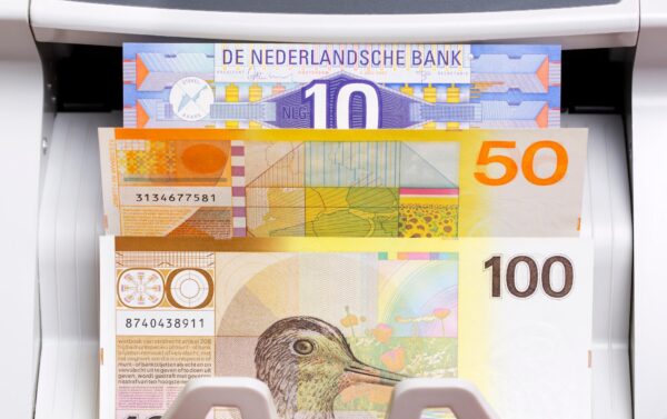 Verouderde betaalsystemen kosten Nederlandse bedrijven miljarden