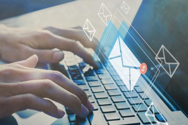 Fastmail laat Europese gebruikers kiezen: e-mail in Amsterdam of Amerika