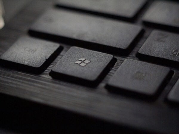 Windows 11-beveiliging te omzeilen via lek in RAM-modules