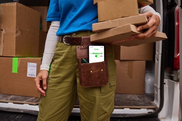 KPN lanceert Mobiel AI met gesprekssamenvattingen voor mkb
