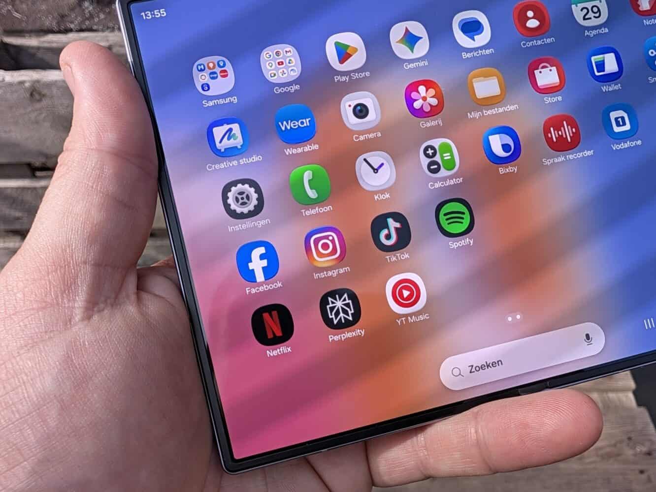 Samsung Galaxy Z Fold 8 (8)