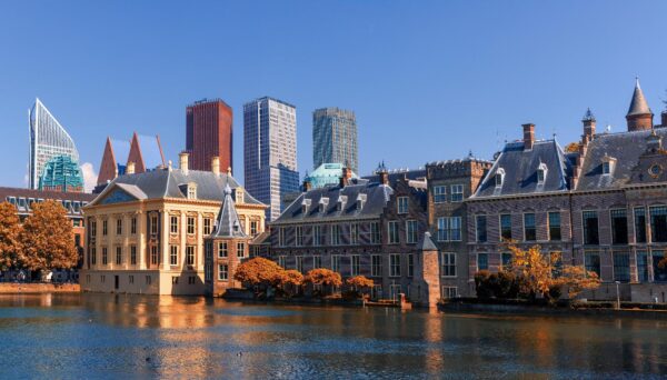 Kabinet erkent volledige AI-afhankelijkheid van VS