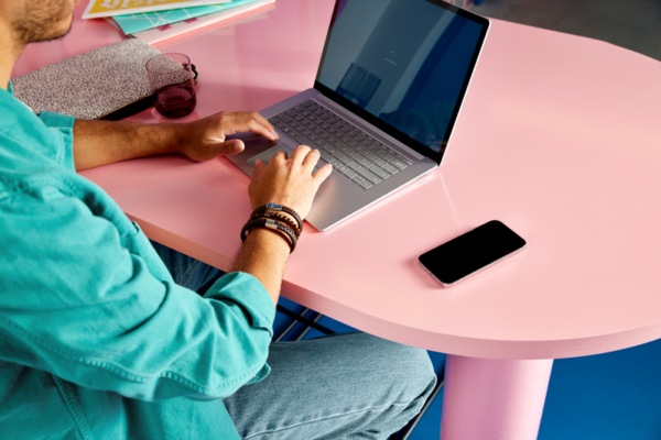 Odido lanceert Cloud Telefonie met AI Voice en CRM-koppeling